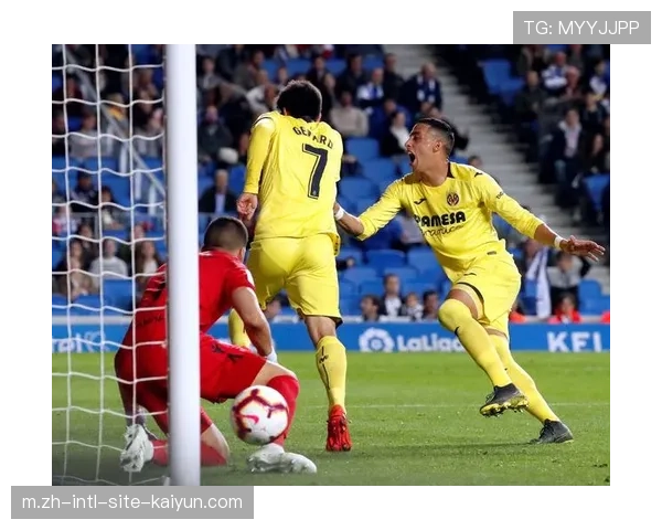 勒沃库森三比零完胜比利亚雷亚尔 无锋阵为淘汰赛保存实力